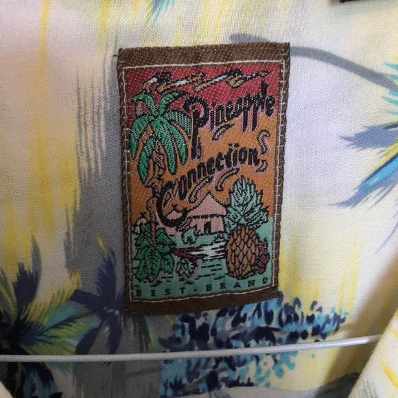 Vintage Hawaiian shirt - Picture 4 of 4